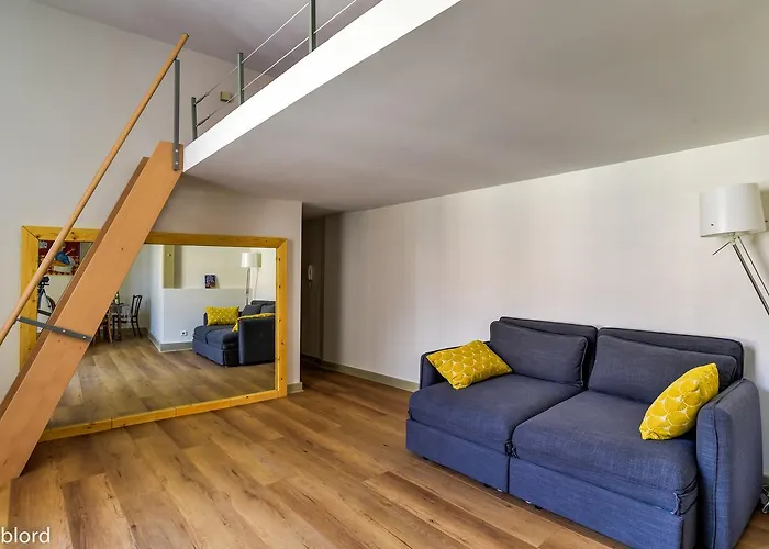 Bel Hypercentre De *